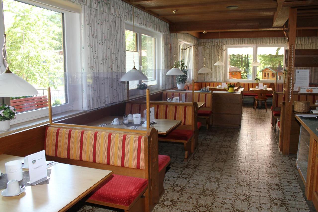 Hotel Garni Waldhof - Wohlfuehlen Am Lech Stanzach Exterior photo